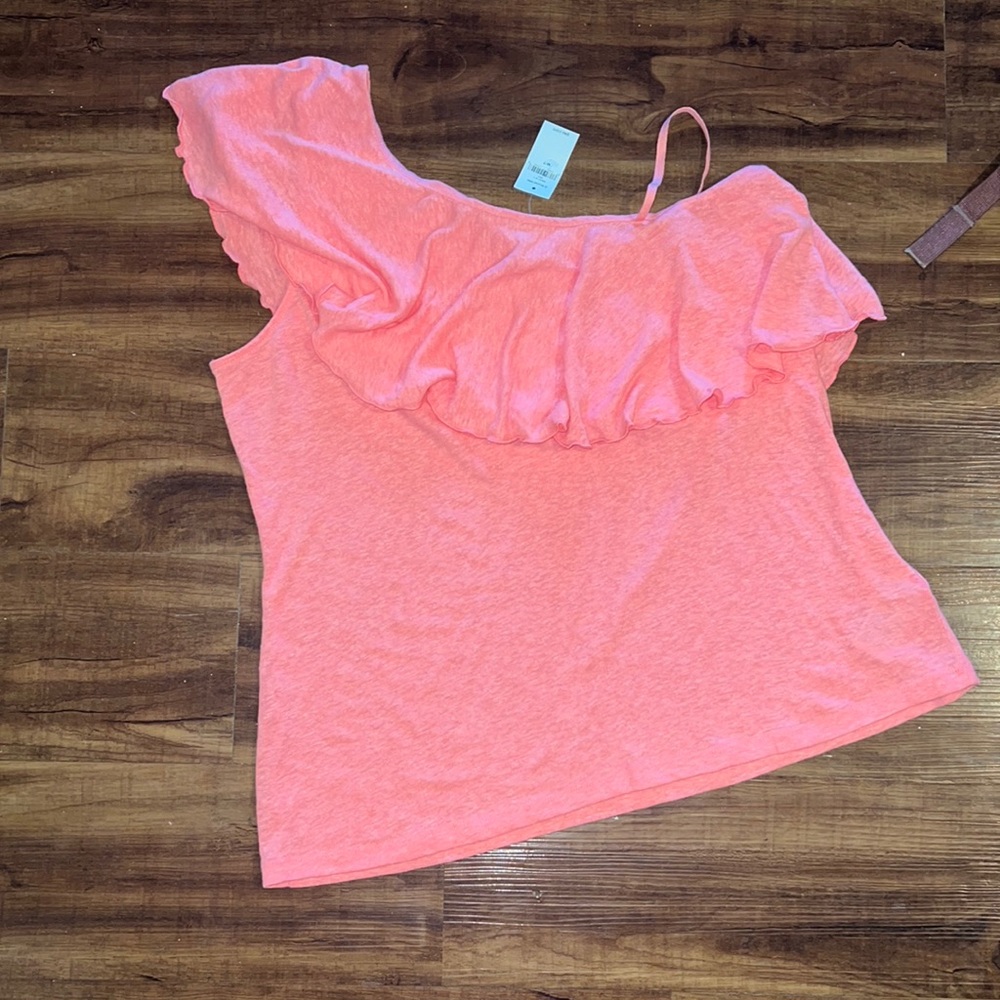 Medium Tall NWT off the shoulder